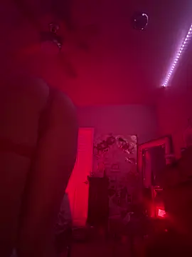 Texxaspearl online show from 04.03.26