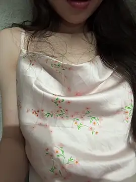 Snapshot of Bella_sexy98 chatting on 05.12.26 Bella sexy98 online show from 05.12.26