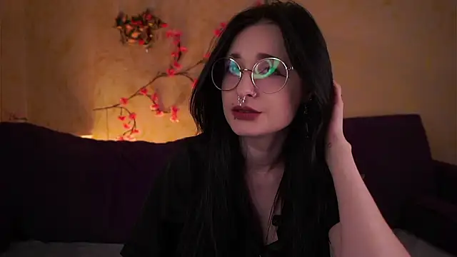 DarcyAspacio online show from 03.20.26