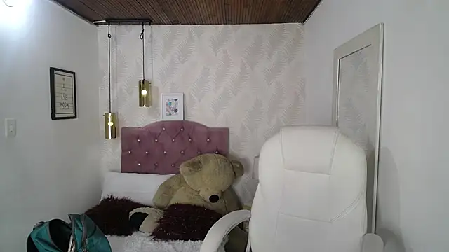 alllyson  online show from 01.12.26