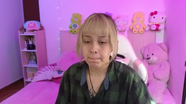 NekoWaifu online show from 03.31.26