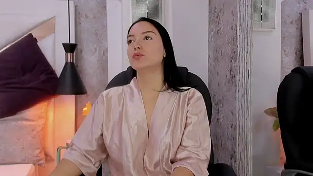 Megan-8 online show from 01.16.26