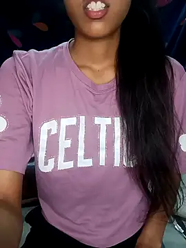 Snapshot of reetika6375 chatting on 09.30.25 reetika6375 online show from 09.30.25