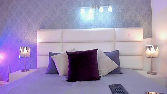 Celeste Amber online show from 01.12.26