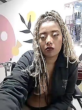 Ebony-Goddess19 online show from 10.02.25