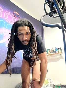 Mikaaa97 online show from 04.04.26