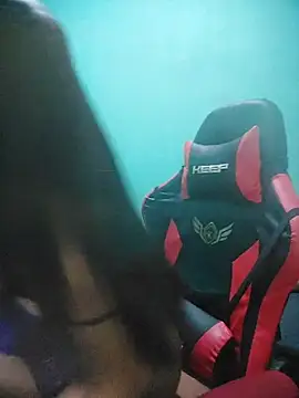 Alyxa Star online show from 12.21.25