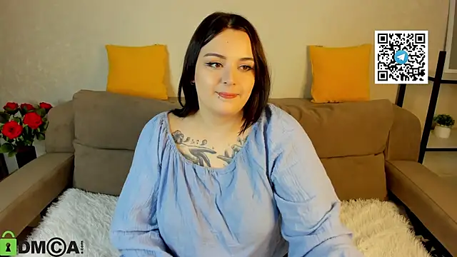 Mia R0ss online show from 10.13.25