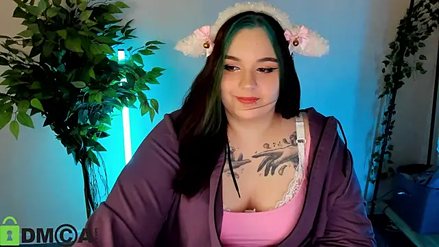 Mia R0ss online show from 03.04.26