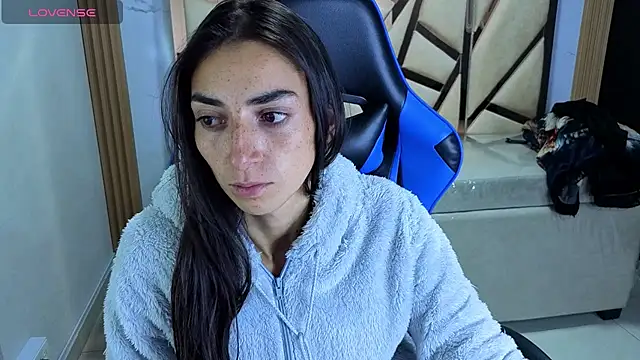 Maily a  online show from 02.17.26