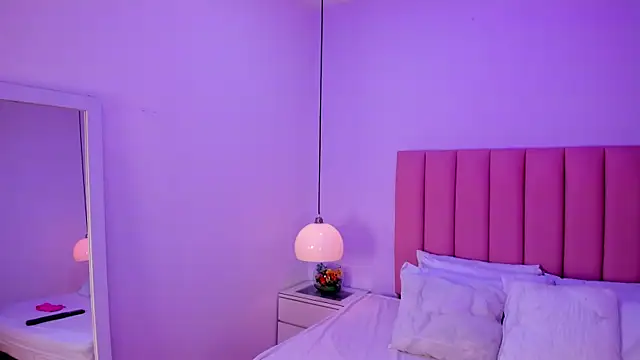 Amy Ferreira online show from 10.25.25