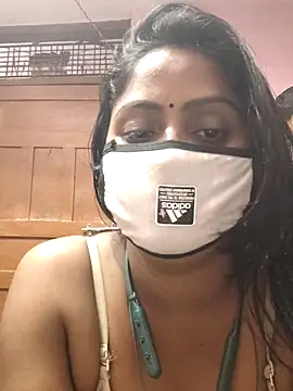 Jasmine Januja online show from 11.14.25