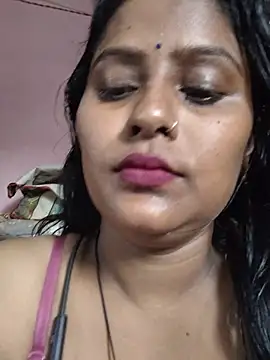 Jasmine Januja online show from 05.22.26