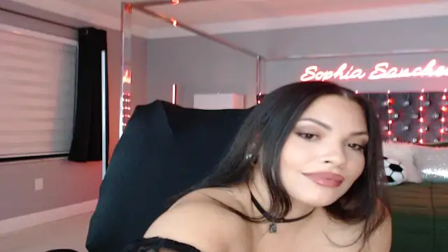 Snapshot of theofficialsophiasanchez chatting on 07.10.26 theofficialsophiasanchez online show from 07.10.26