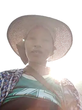 donna-bae online show from 10.30.25