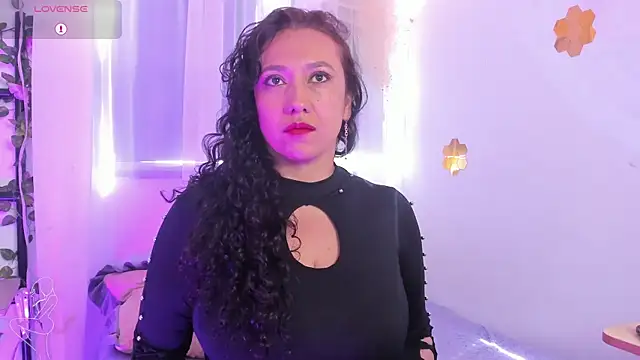 Snapshot of sharlot_montalvo_ chatting on 01.09.26 sharlot montalvo online show from 01.09.26