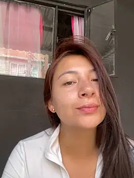 Karlee Grey1 online show from 09.28.25