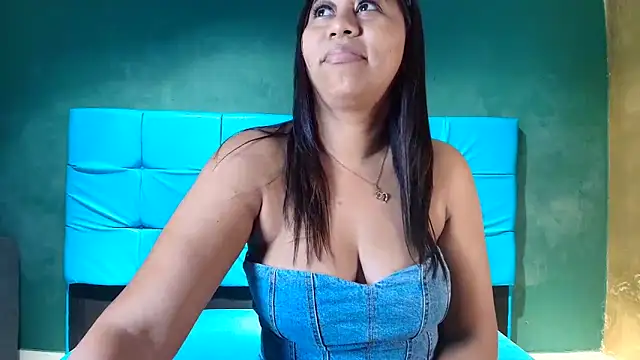 Snapshot of gayatrihoy chatting on 09.16.25 gayatrihoy online show from 09.16.25