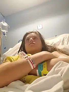 Snapshot of cicithtbitch chatting on 10.31.25 cicithtbitch online show from 10.31.25