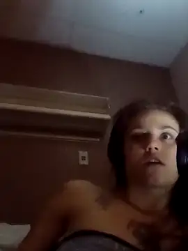 Snapshot of cicithtbitch chatting on 11.10.25 cicithtbitch online show from 11.10.25