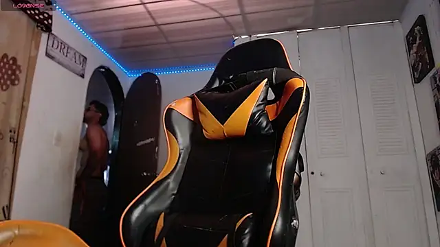 Chrys harris77 online show from 11.21.25