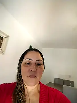 Lunita86 online show from 10.19.25