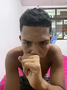 Skinny3-0 online show from 10.02.25