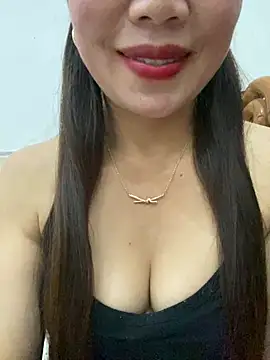 Snapshot of Milky-milk chatting on 04.25.26 Milky-milk online show from 04.25.26