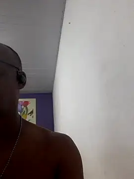 Snapshot of JeffersonRay chatting on 11.12.25 JeffersonRay online show from 11.12.25