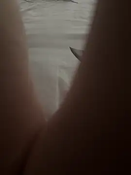 Snapshot of StropineLa16 chatting on 09.17.25 StropineLa16 online show from 09.17.25