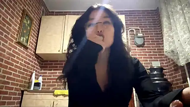 EmmaLeexth online show from 02.14.26