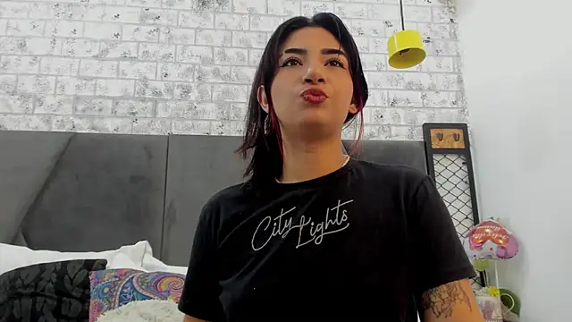 KENDRAOWEN online show from 10.09.25