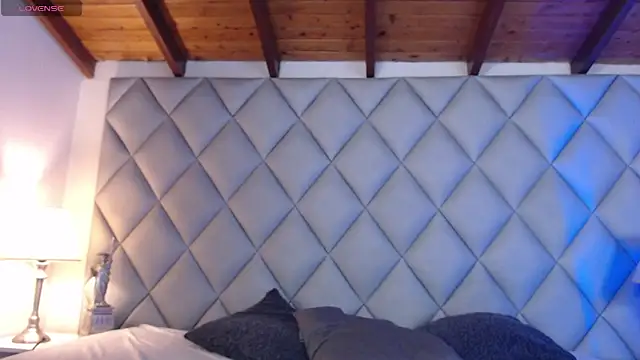 Clement Reyes online show from 10.28.25