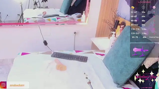 Anabacker01 online show from 02.13.26