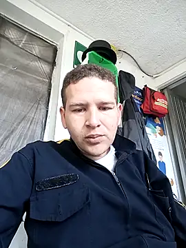 Snapshot of thefollador69 chatting on 10.28.25 thefollador69 online show from 10.28.25