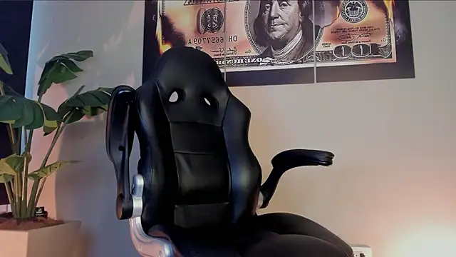 chrizmacgregor online show from 03.07.26