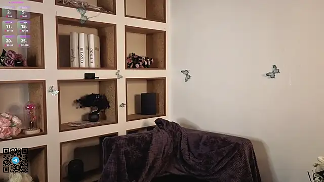 Snapshot of Little_rosy chatting on 09.26.25 Little rosy online show from 09.26.25