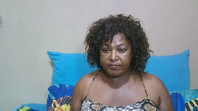 GAIGANTICBOOBS online show from 04.15.26