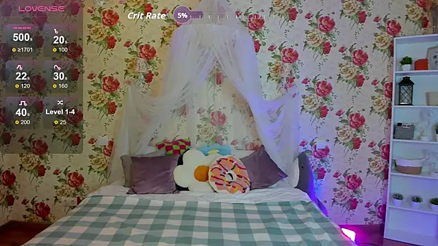 RoseThomas  online show from 10.10.25