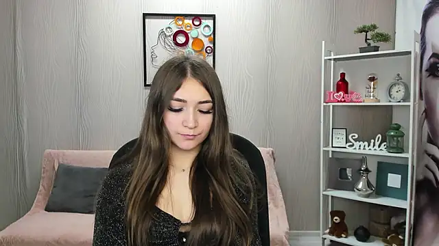 EllaClarke online show from 02.15.26