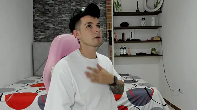 BooyHott  online show from 03.02.26