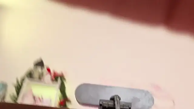 Leri Dells online show from 01.10.26