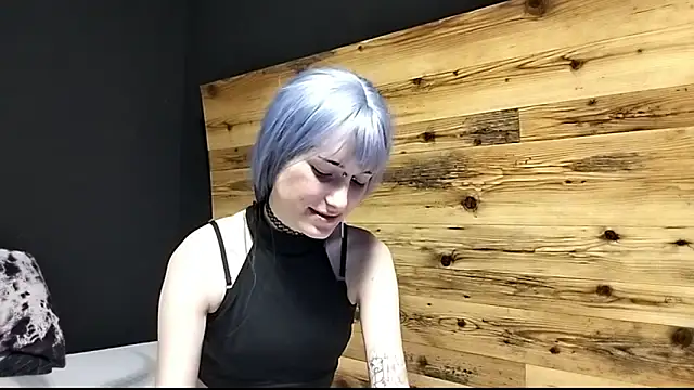 Snapshot of JenaeRadloff chatting on 09.27.25 JenaeRadloff online show from 09.27.25