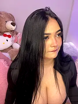 Mericute  online show from 10.31.25