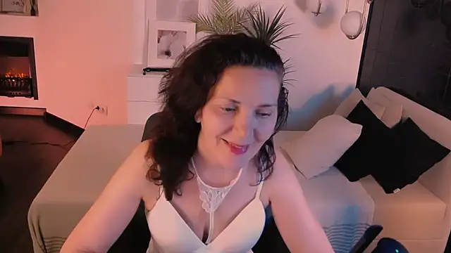 Irene Marlow online show from 10.17.25