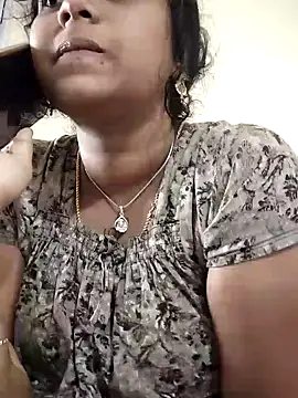 sweetqueen143 online show from 10.08.25