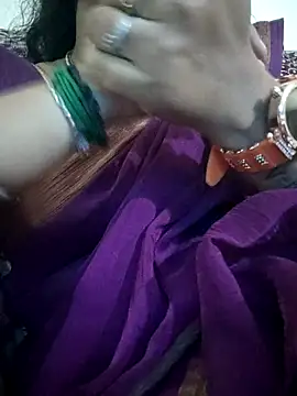 sweetqueen143 online show from 12.04.25