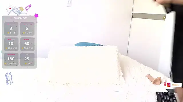 Snapshot of htrebor87 chatting on 07.17.26 htrebor87 online show from 07.17.26