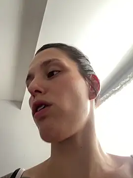 xvalentinaof online show from 02.10.26