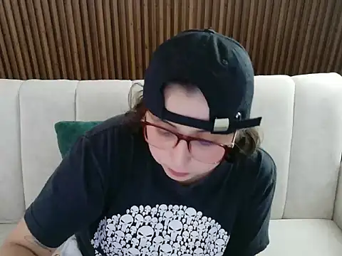 dirty feelena online show from 02.05.26